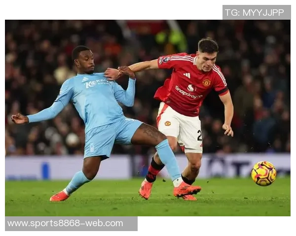 阿贾克斯有意租借曼联中场乌加特小布林德成备选方案